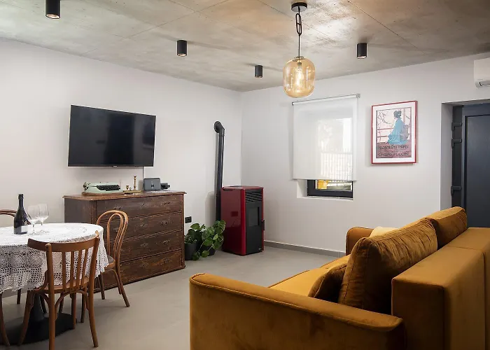 House Giorgio * Juršići